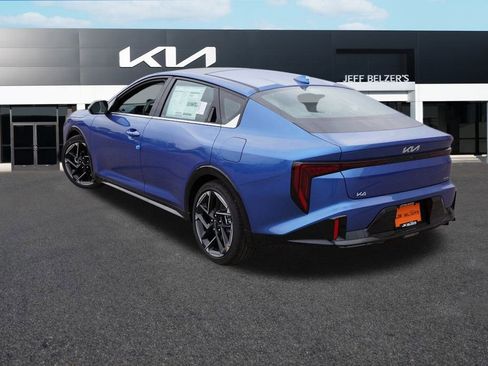 New 2025 Kia K4 GT-Line image 5