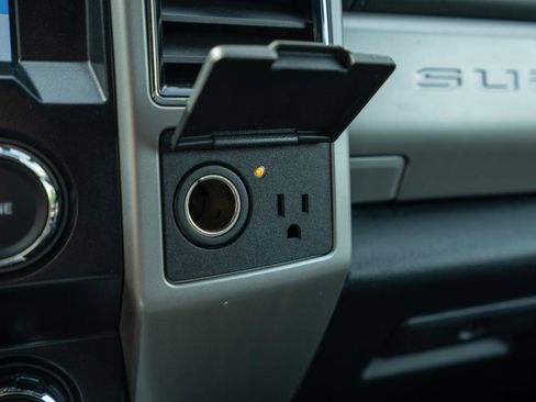 Used 2019 Ford F250 Lariat AWD/4WD image 30