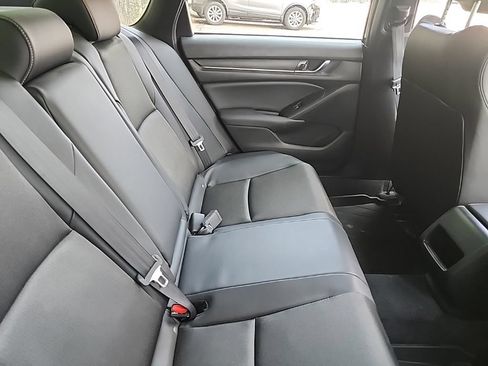 Used 2022 Honda Accord Sport image 12