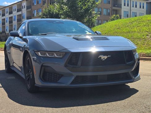 Used 2024 Ford Mustang GT RWD image 30