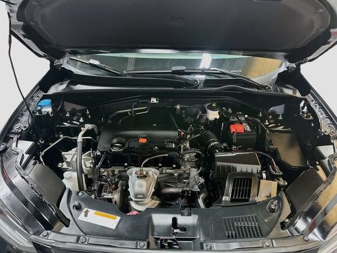 Used 2025 Honda HR-V Sport image 28