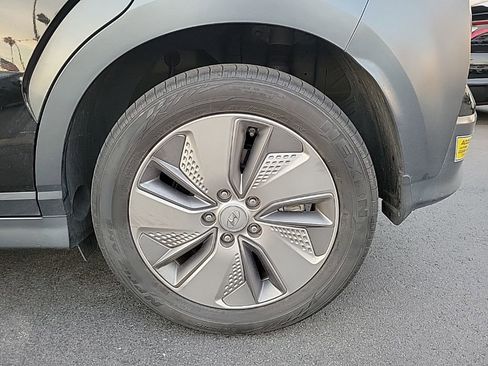 Used 2021 Hyundai Kona Ultimate image 18