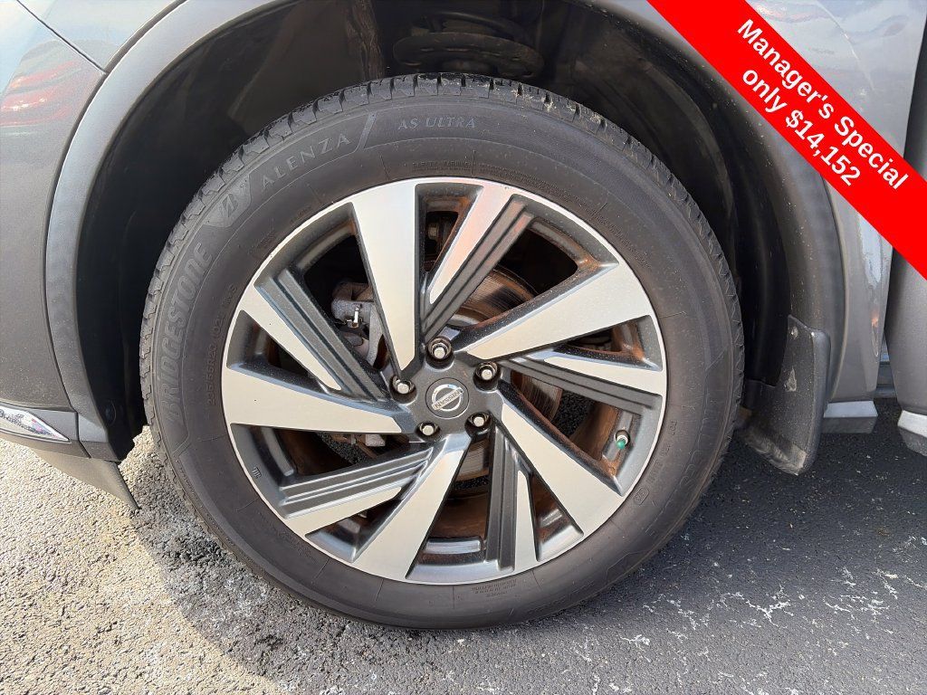Used 2016 Nissan Murano Platinum w/ Platinum Technology Package AWD/4WD image 29