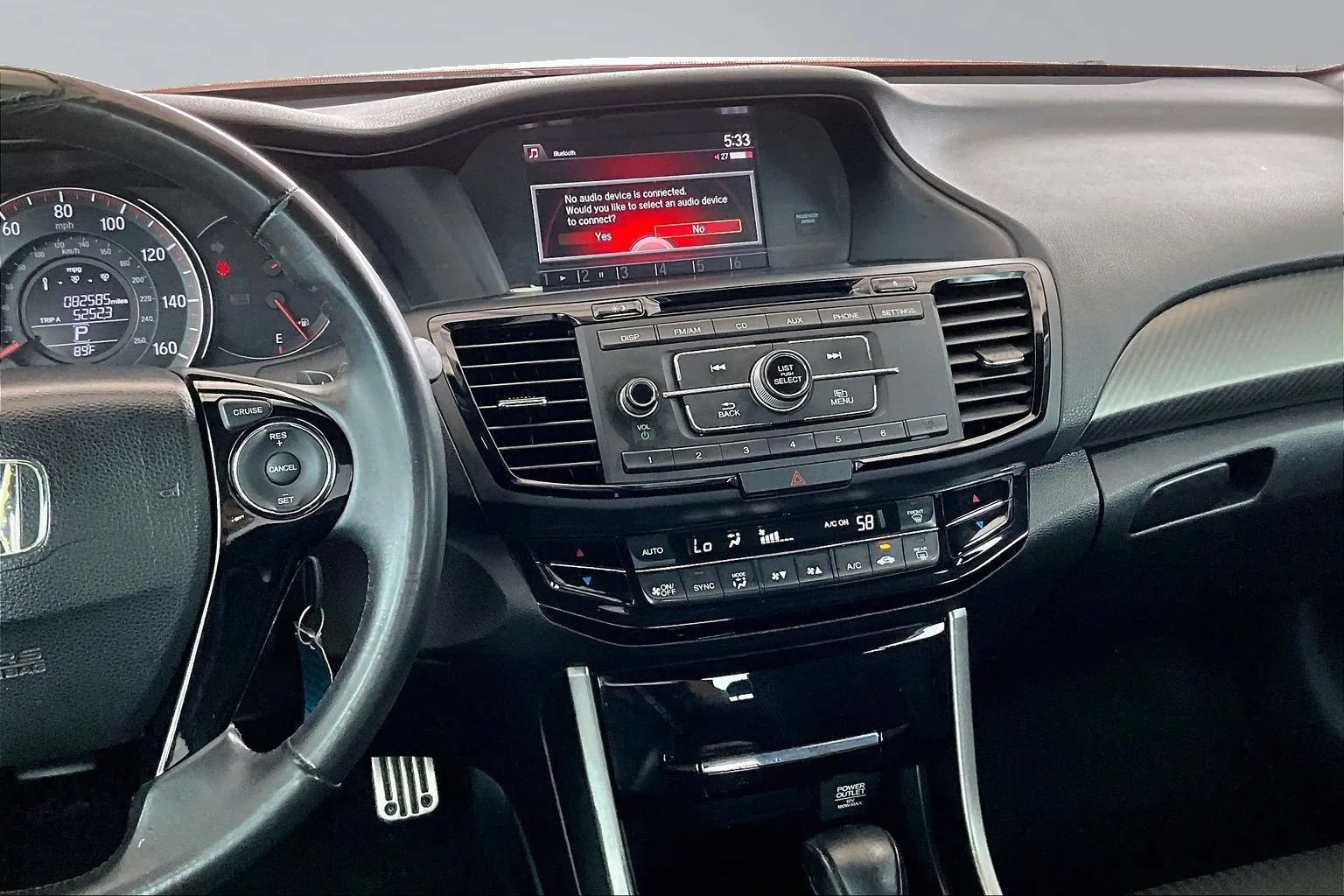 Used 2017 Honda Accord Sport image 9
