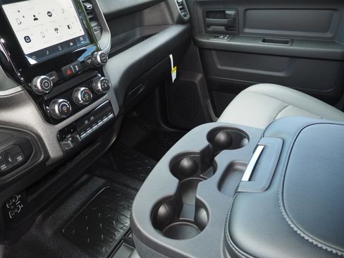 New 2026 RAM 5500 Tradesman w/ Chrome Appearance Group image 22