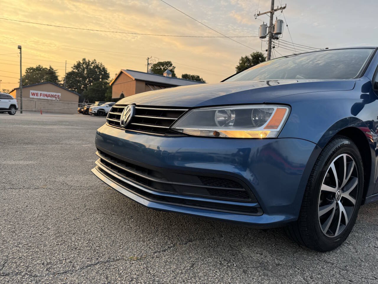 Used 2016 Volkswagen Jetta SE FWD image 9
