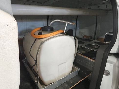 Used 2022 Ford Transit Connect XL image 21