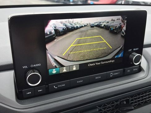 Used 2025 Honda Accord LX image 18