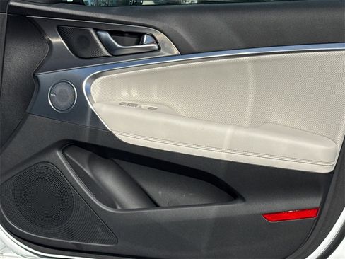 Used 2025 Genesis G70 2.5T w/ Sport Prestige Package image 14