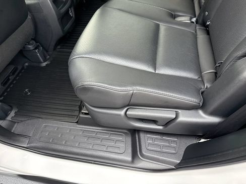 Certified 2023 Honda Passport EX-L image 19
