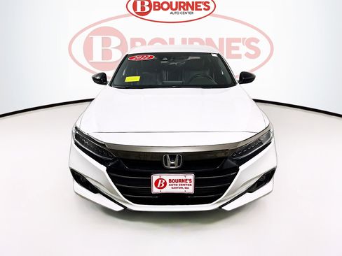 Used 2022 Honda Accord Sport image 3