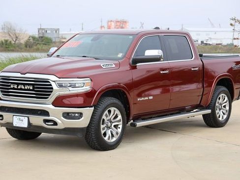 Used 2019 RAM 1500 Limited w/ Off Road Group image 3