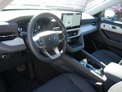 New 2026 Ford Explorer Active image 17