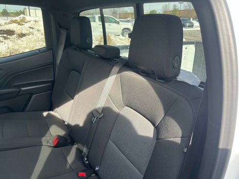 New 2025 Chevrolet Colorado W/T image 22