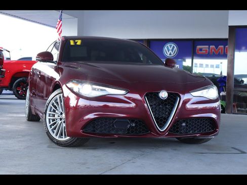 Used 2017 Alfa Romeo Giulia Ti w/ Leather Package image 1