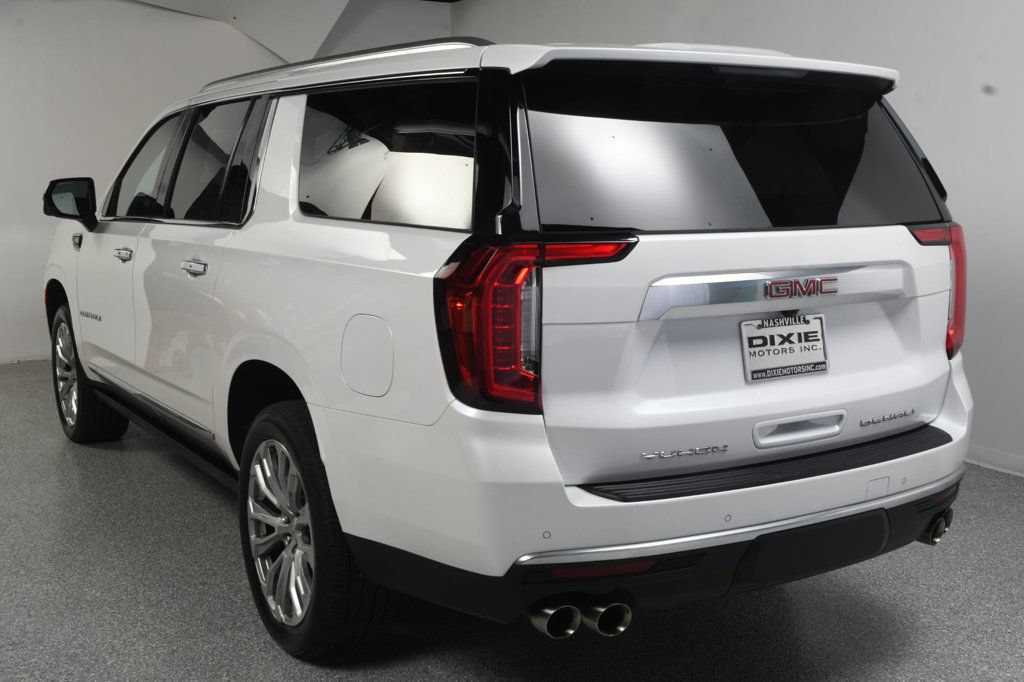 Used 2024 GMC Yukon XL Denali AWD/4WD image 8