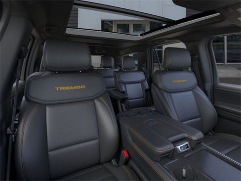 New 2025 Ford Expedition Tremor image 10