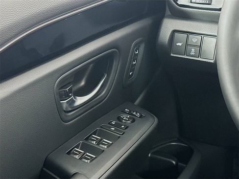 New 2025 Honda Pilot TrailSport image 17