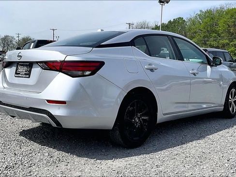 Used 2023 Nissan Sentra SV image 6
