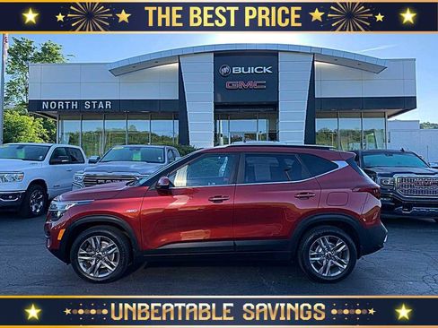Used 2021 Kia Seltos S AWD/4WD image 1