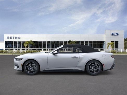 New 2025 Ford Mustang Convertible image 3