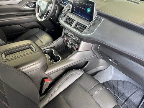 Used 2022 Chevrolet Tahoe RST image 16