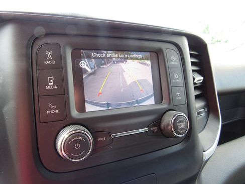 Used 2020 RAM 1500 Big Horn AWD/4WD image 24