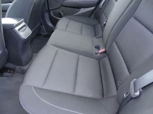 Used 2018 Hyundai Elantra SEL FWD image 10