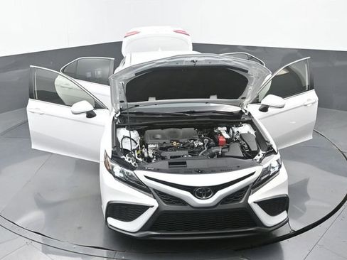 Used 2023 Toyota Camry SE image 35