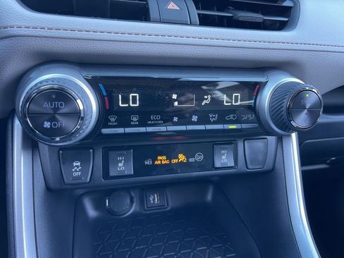New 2025 Toyota RAV4 XLE image 12