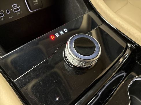 Used 2022 Jeep Grand Cherokee L Limited RWD image 22