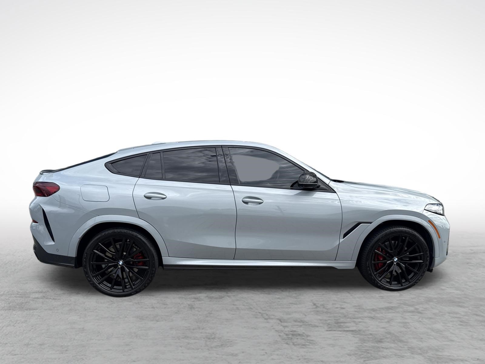 Used 2024 BMW X6 M60i w/ Dynamic Handling Package AWD/4WD image 10