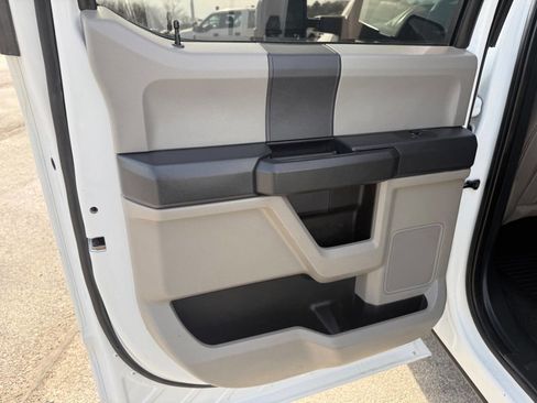 Used 2022 Ford F250 XL w/ Power Equipment Group image 29