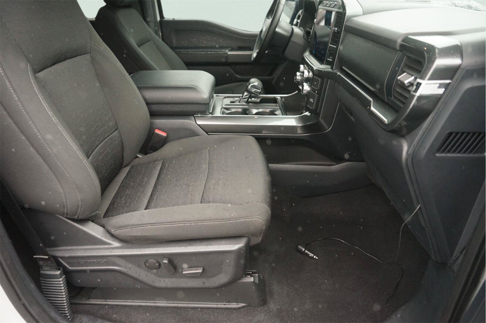 Used 2023 Ford F150 XLT w/ Equipment Group 302A High RWD image 18