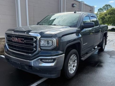 Used 2017 GMC Sierra 1500 SLE w/ SLE Value Package AWD/4WD image 1