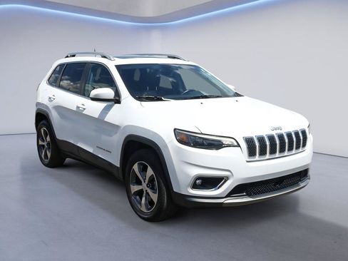 Used 2019 Jeep Cherokee Limited AWD/4WD image 10