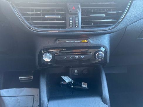 Used 2024 Ford Escape ST-Line Select w/ Tech Pack #1 image 12
