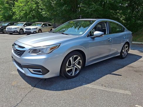 Used 2022 Subaru Legacy Limited image 3
