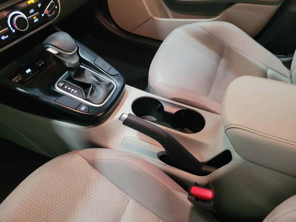 Used 2025 Kia Soul S FWD image 26