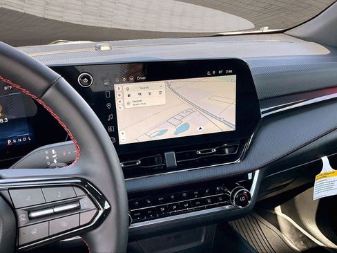 New 2026 Chevrolet Equinox RS w/ Convenience Package III AWD/4WD image 7