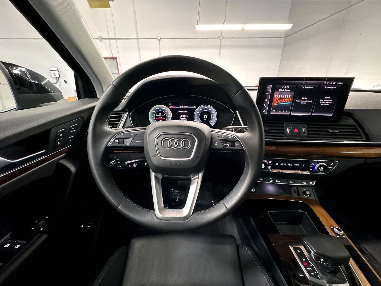 Used 2024 Audi Q5 e Premium AWD/4WD image 9