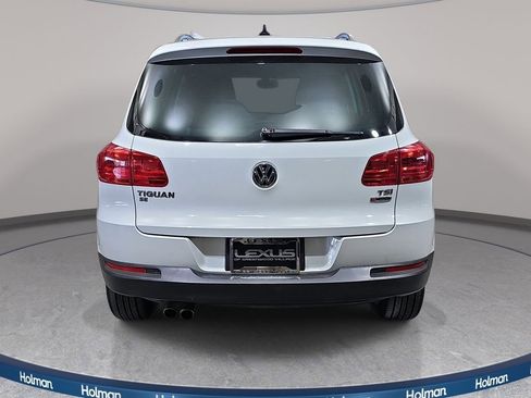 Used 2016 Volkswagen Tiguan SE image 7