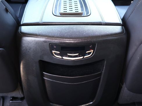 Used 2017 Cadillac Escalade Luxury image 17