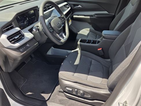 New 2027 Chevrolet Bolt LT w/ Comfort Package FWD image 5