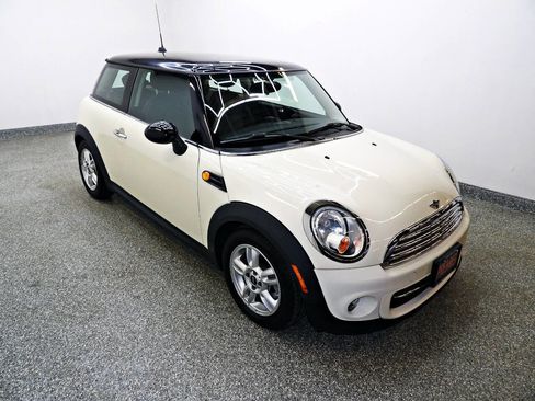 Used 2012 MINI Cooper Hardtop image 3