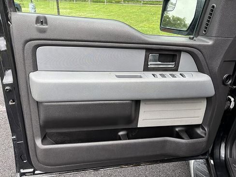 Used 2014 Ford F150 XLT w/ Equipment Group 302A Luxury image 22