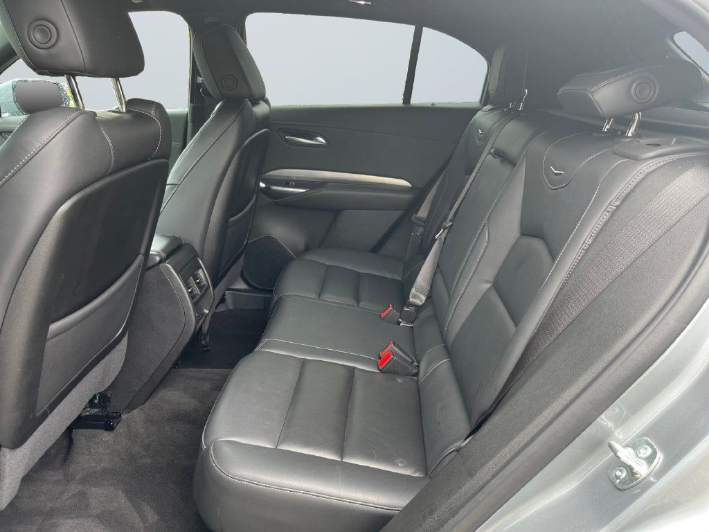 Used 2025 Cadillac XT4 Premium Luxury AWD/4WD image 13