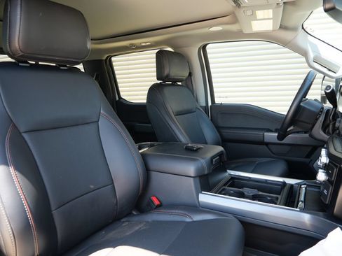 Used 2024 Ford F250 Lariat w/ Lariat Ultimate Package AWD/4WD image 26