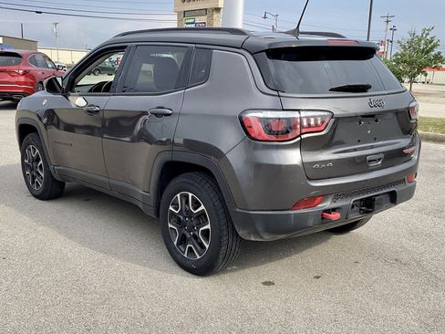 Used 2019 Jeep Compass Trailhawk AWD/4WD image 6