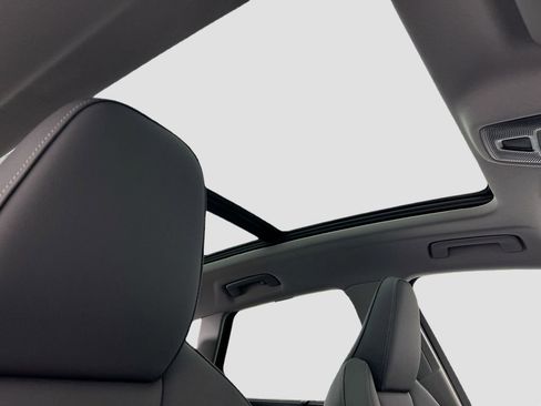 Used 2025 Audi Q5 Premium Plus image 18